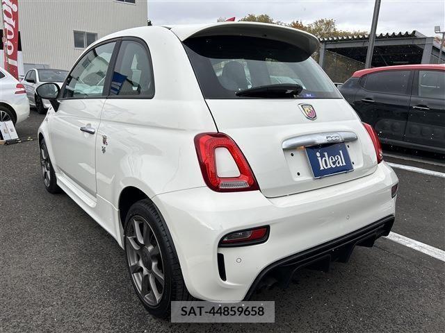 Fiat 595 2018-01 242425-7