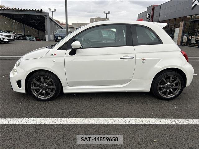 Fiat 595 2018-01 242425-5