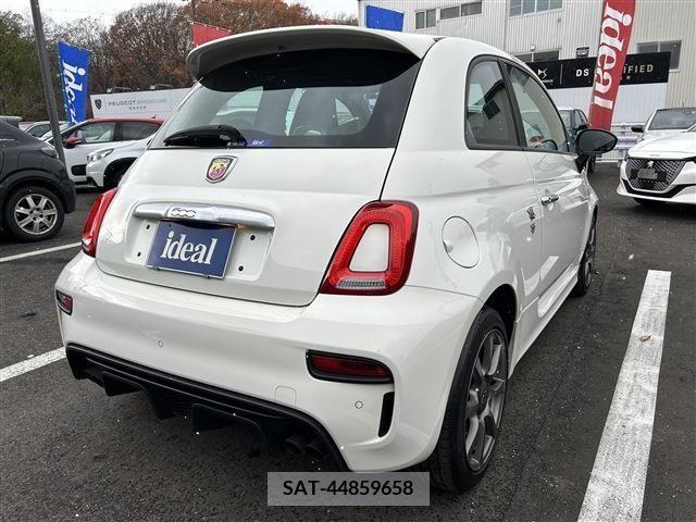 Fiat 595 2018-01 242425-8