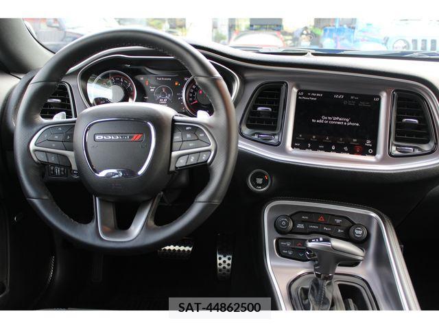 Dodge CHALLENGER 2019-09 203814-1