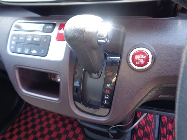 Honda N-ONE 2013-06 923-18