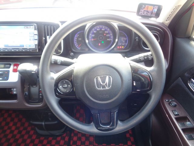 Honda N-ONE 2013-06 923-7
