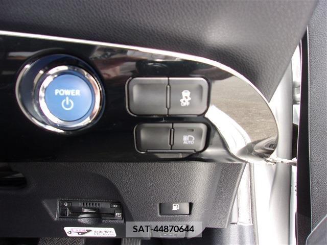Toyota PRIUS 2019-06 200425-17