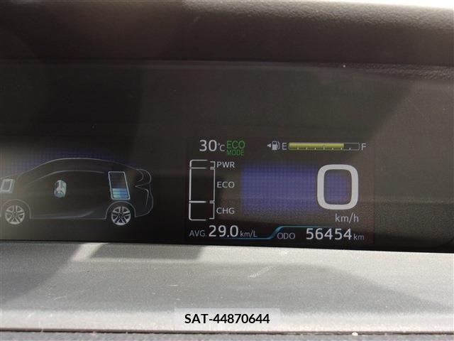 Toyota PRIUS 2019-06 200425-14
