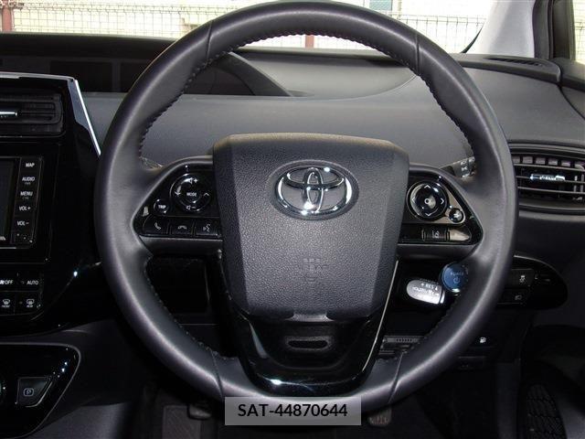 Toyota PRIUS 2019-06 200425-13