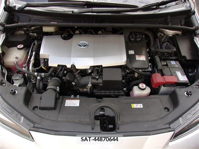 Toyota PRIUS 2019-06 200425-26