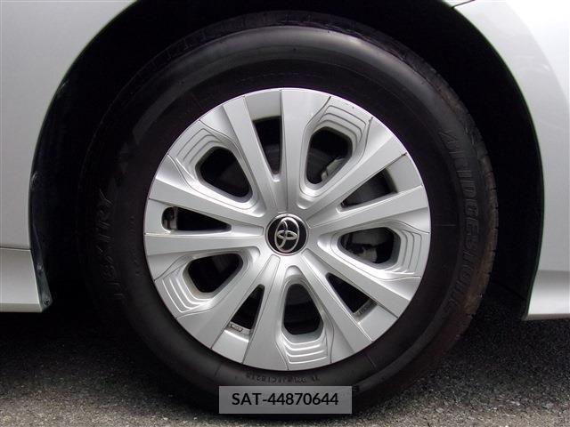 Toyota PRIUS 2019-06 200425-9