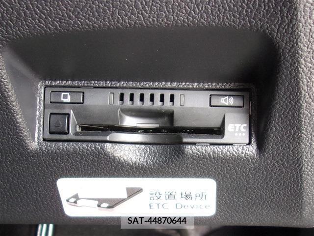 Toyota PRIUS 2019-06 200425-18
