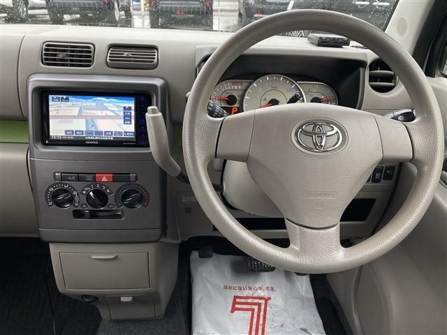 Toyota PIXIS SPACE 2015-11 195443-13