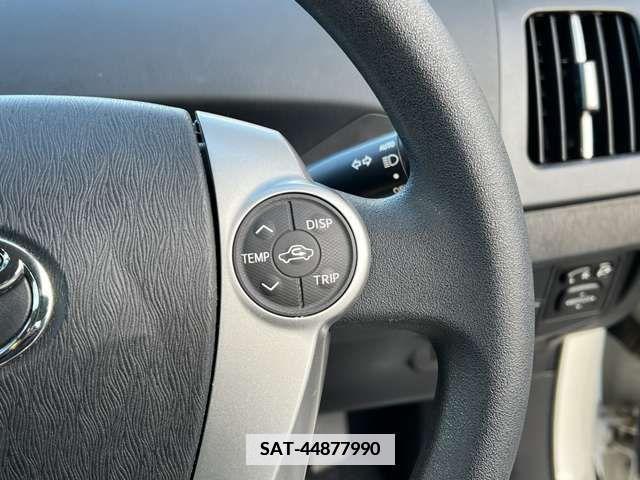 Toyota PRIUS 2012-03 337348-15