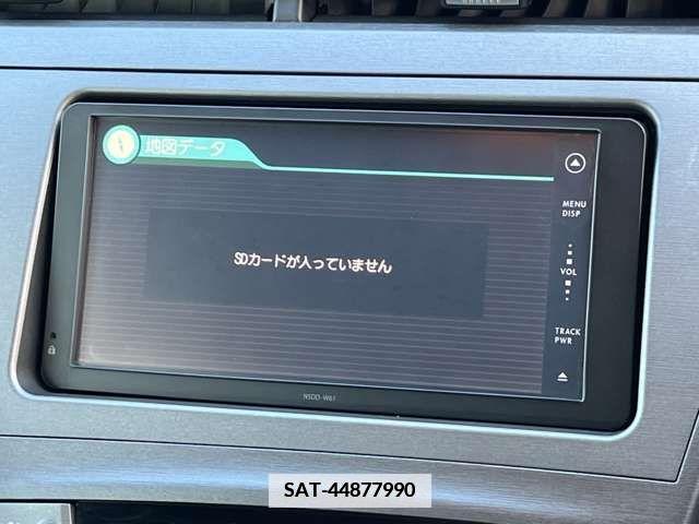Toyota PRIUS 2012-03 337348-19