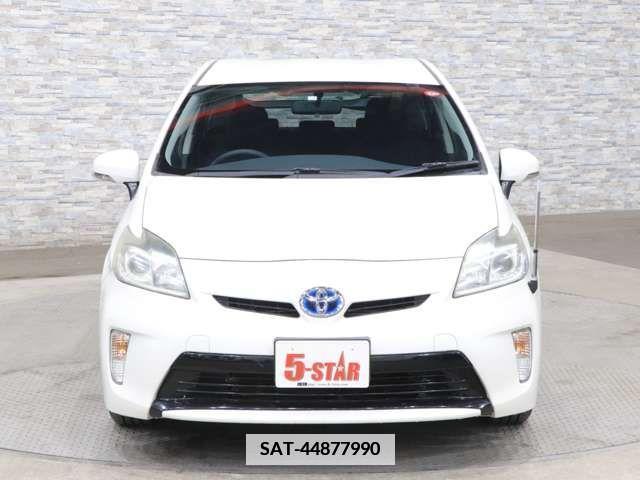 Toyota PRIUS 2012-03 337348-5