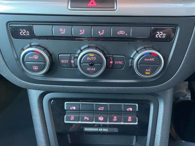 VolksWagen SHARAN 2014-03 18766-19