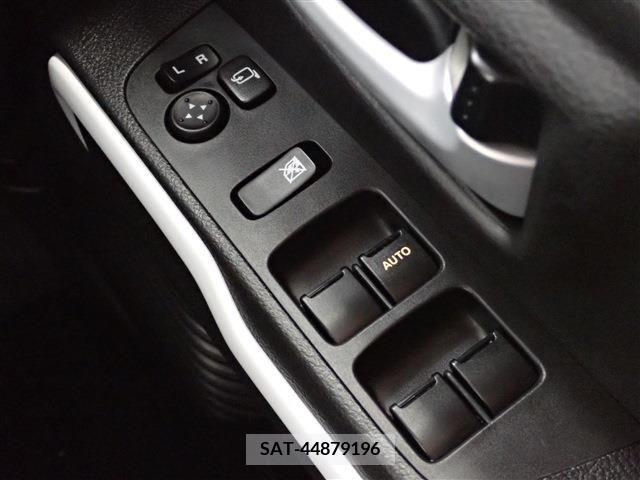 Mazda FLAIR CROSSOVER 2022-02 340279-18
