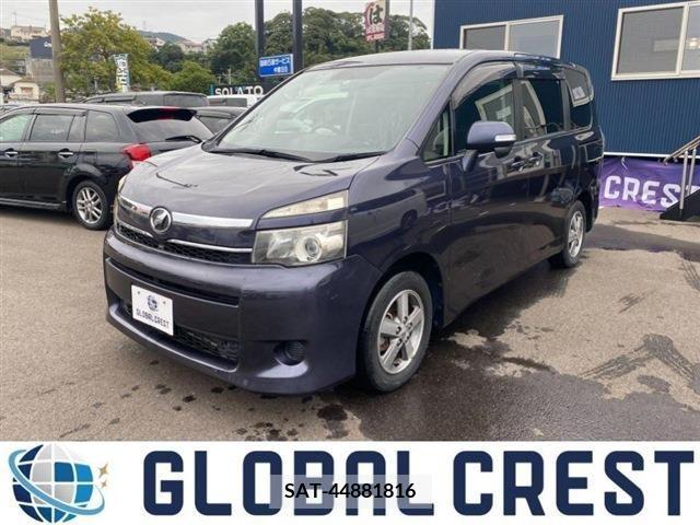 Toyota VOXY 2012-04 202747-0