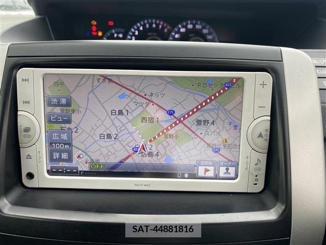 Toyota VOXY 2012-04 202747-15