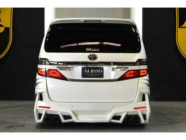 Toyota VELLFIRE 2010-10 189160-9