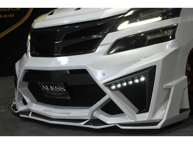 Toyota VELLFIRE 2010-10 189160-7