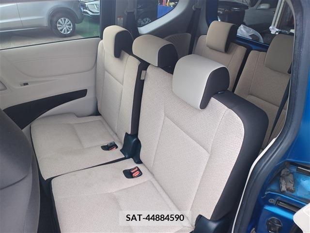 Toyota SIENTA 2018-07 328911-8