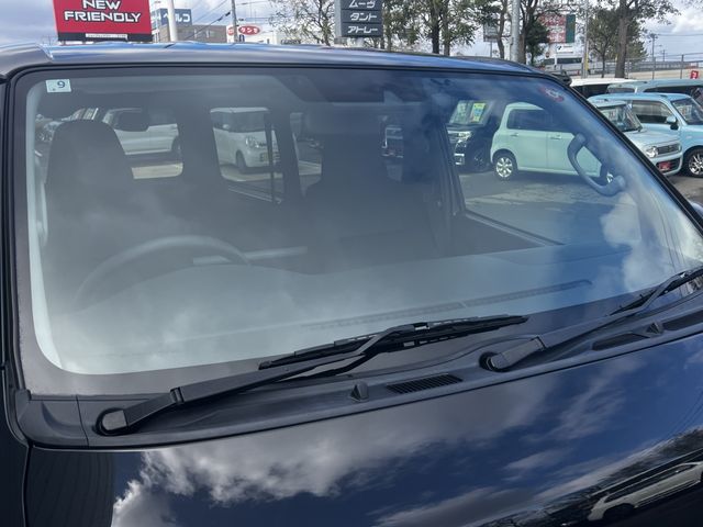Toyota HIACE VAN 2019-09 191735-2