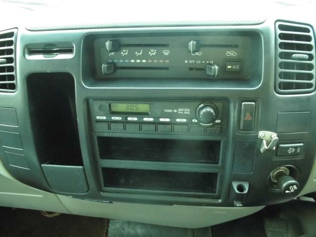 Toyota DYNA TRUCK 2010-03 4452-19