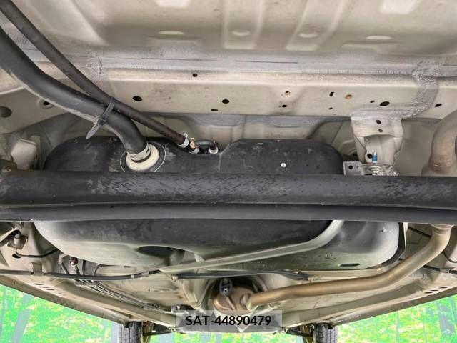 Suzuki WAGON R 2018-03 380817-19
