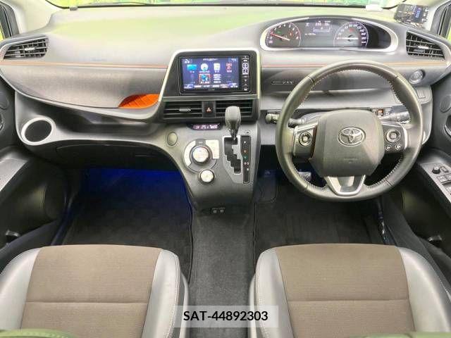 Toyota SIENTA 2019-10 224255-1