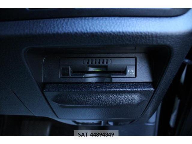 Toyota ESQUIRE 2018-10 220016-2