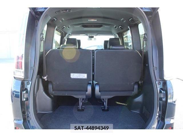 Toyota ESQUIRE 2018-10 220016-16