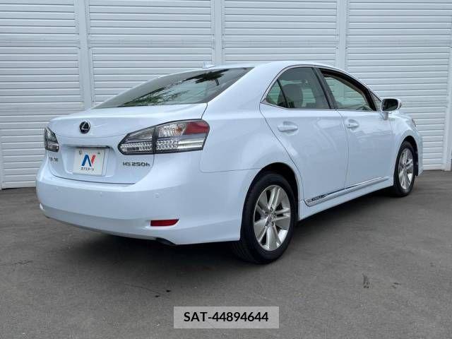 Lexus HS 2009-09 275371-16