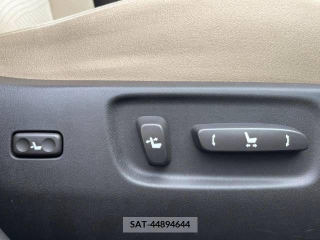 Lexus HS 2009-09 275371-9