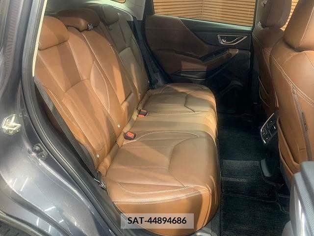 Subaru FORESTER 2019-08 376728-5