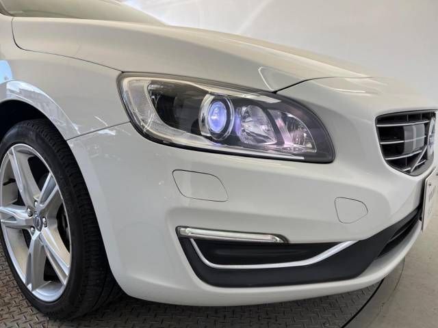Volvo V60 2018-09 28662-14