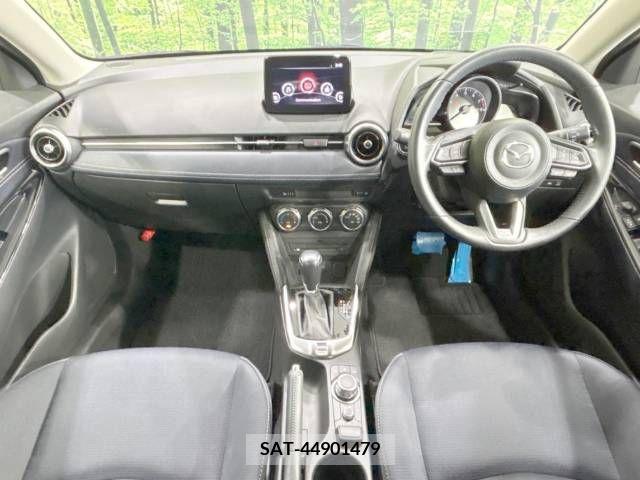 Mazda MAZDA2 2019-09 301991-1