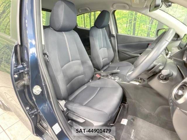 Mazda MAZDA2 2019-09 301991-8