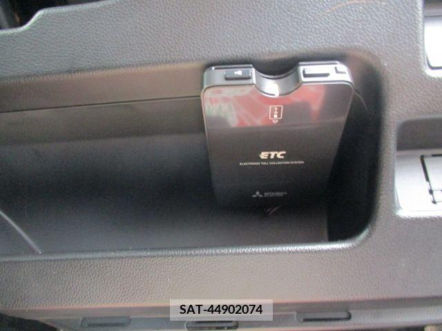 Suzuki WAGON R 2020-06 328230-21