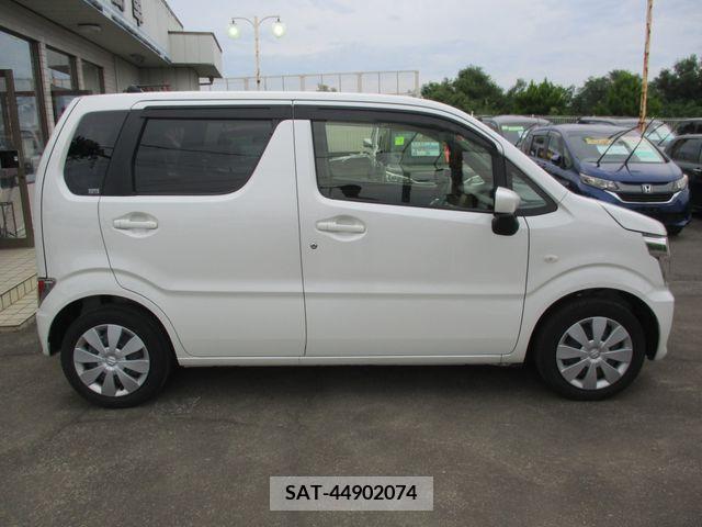 Suzuki WAGON R 2020-06 328230-3