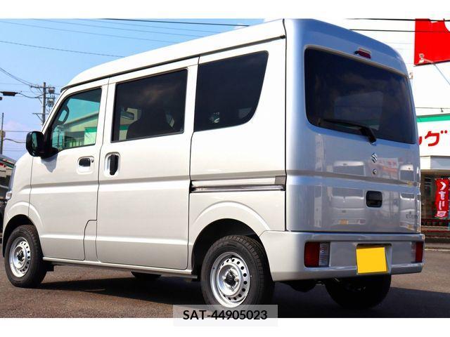 Suzuki EVERY 2023-06 212863-4