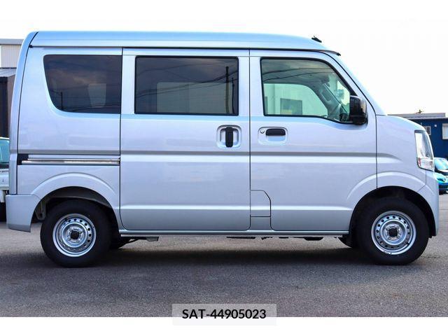 Suzuki EVERY 2023-06 212863-7