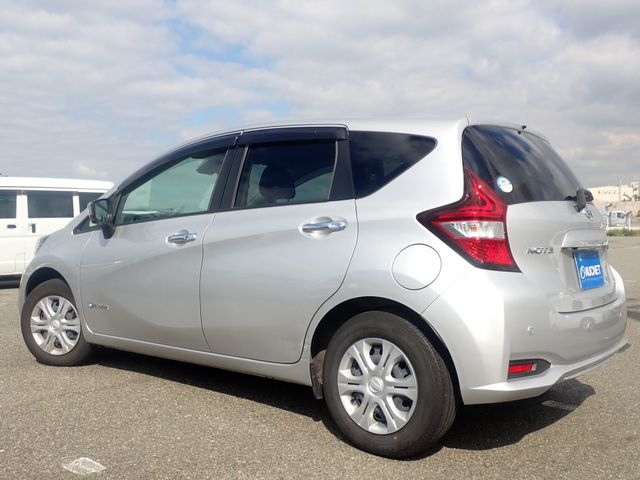 Nissan NOTE 2018-10 19473-2