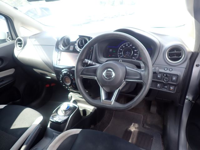 Nissan NOTE 2018-10 19473-1