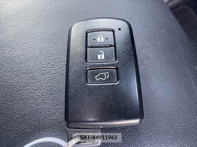 Toyota HARRIER 2015-11 271174-10