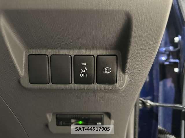 Toyota PRIUS ALPHA 2013-04 212090-16