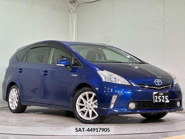 Toyota PRIUS ALPHA 2013-04 212090-0