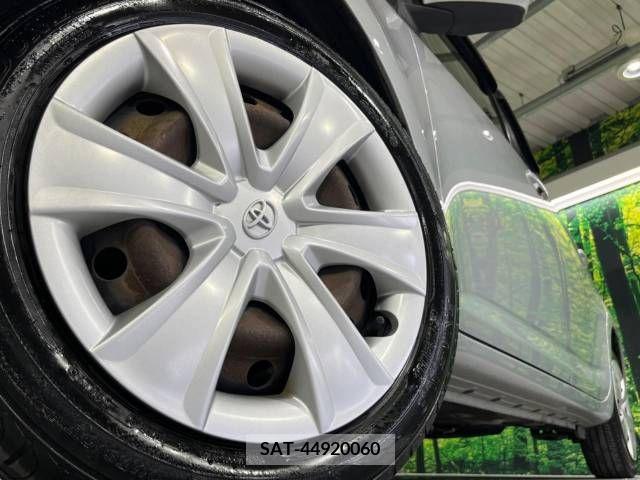 Toyota RACTIS 2010-03 313649-13