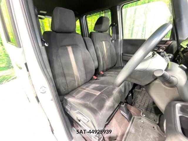 Honda N BOX CUSTOM 2019-07 279009-8