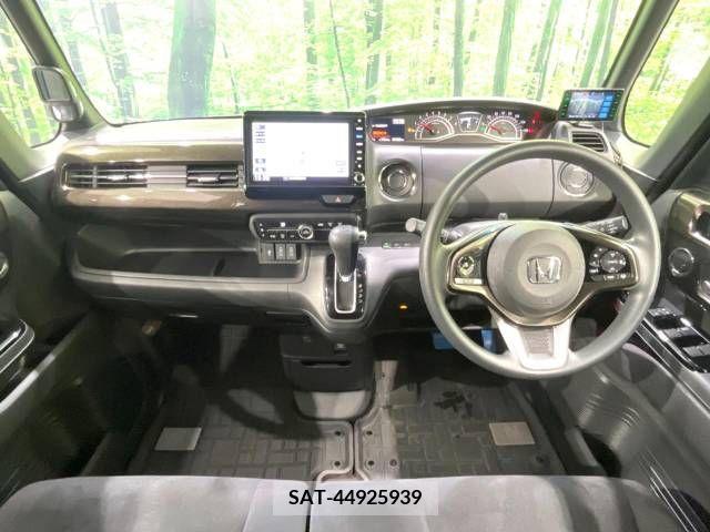 Honda N BOX CUSTOM 2019-07 279009-1