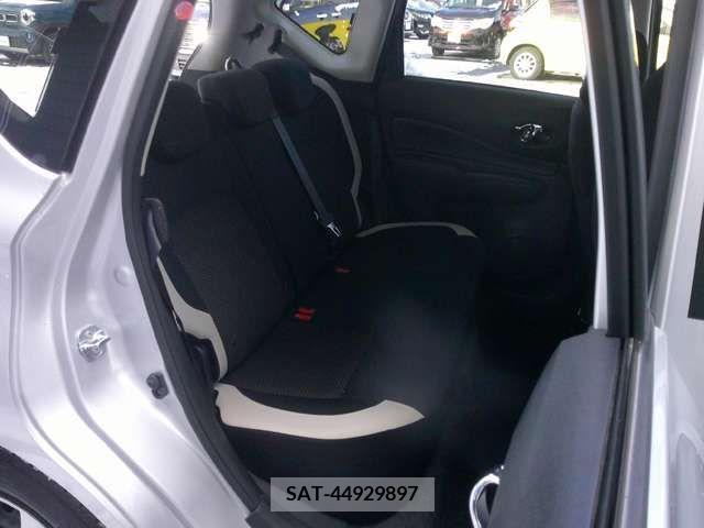 Nissan NOTE 2017-01 205950-11
