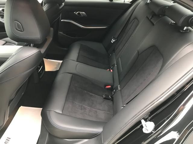 Bmw 3 SERIES 2023-06 11452-16