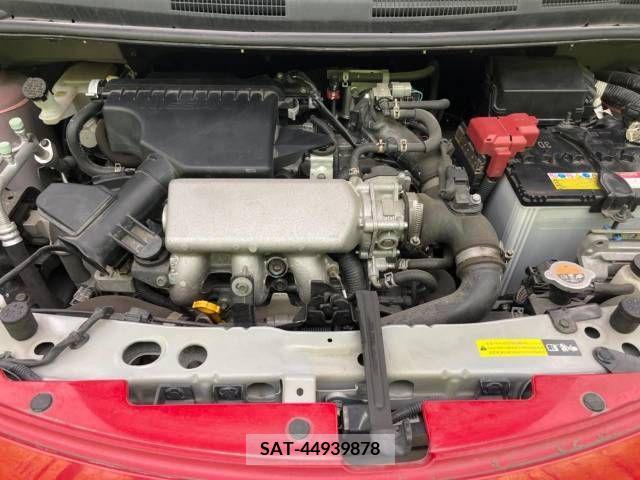 Nissan NOTE 2016-02 302407-18